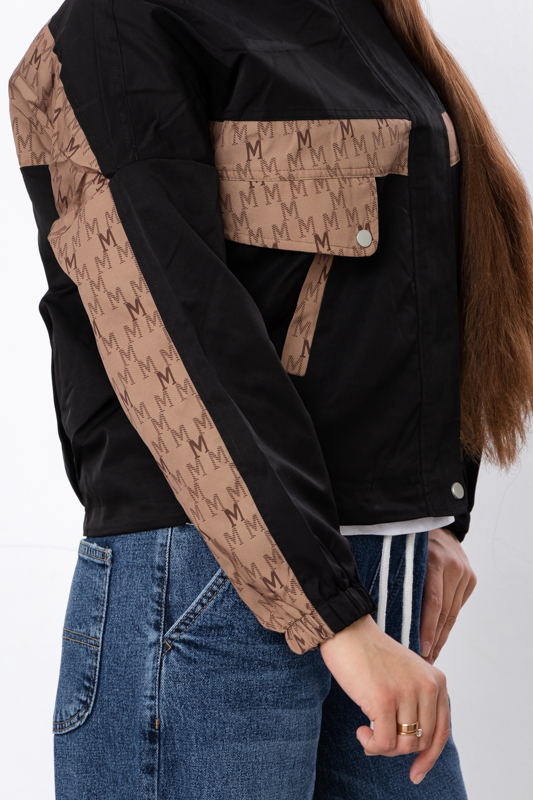 Вітровка жіноча